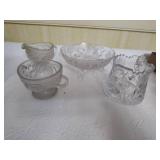 Creamer cups and sugar bowls