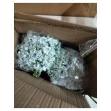 Ysleen 100 Pieces Artificial Flowers Plastic Baby Breath Flowers Faux Gypsophila DIY Floral Bouquets Arrangement Baby Breath Wedding Party Decoration for Party Home Office Garden Decor (White)