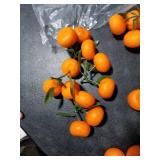 WILLBOND Artificial Orange Fake Orange Simulation Mini Orange Decorative Kitchen Table Decoration Realistic Artificial Fruit Bowl Tray for Home Party Kitchen Festival Decoration (7 Clusters)