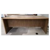 5 Drawer Wood Desk With Chair Mat