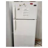 Frigidaire Fridge/Freezer Model FRT18L4JWC