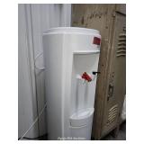 Hot/Cold Water Dispenser