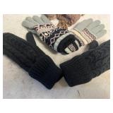 3 WOMENS WINTER GLOVES , UNIQUE STYLE size M