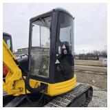 Komatsu PC50MR-2 | 24-valve Excavator | 1499.9 Hours