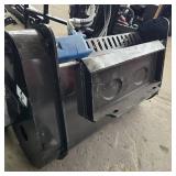 Unused GIYI Mini Skid Steer Mixing Bucket