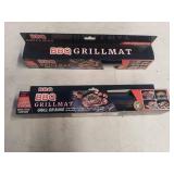 2 BBQ grill mats