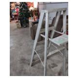 5 ft aluminum step ladder