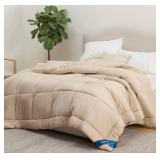 Bedsure Bundle of Cationic Dyed Duvet Cover Set and Down Alternative Comforter King 102 in x 96 in