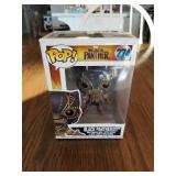 Funko POP! Marvel: Black Panther - Black Panther (Warrior Falls)