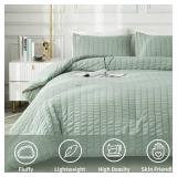 AveLom Seersucker Queen Comforter Set, Sage Green, 90x90, 3 Pieces