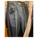 Womens jeans, capris and skirt size 14 short and L