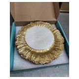 MAONAME Round 13" Gold Charger Plates, Set of 6, Reef Plate Chargers for Dinner Plates, Plastic Table Chargers for Wedding, Thanksgiving, Christmas