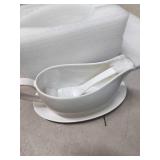 Qlans White Gravy Boat