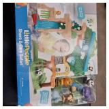 Little People Share & Care Safari Interactive Lights & Sounds Playset