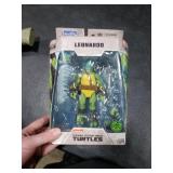 San Diego Previews Exclusive 2023 Teenage Mutant Ninja Turtles: Leonardo (Battle Ready Ver.) BST AXN 5-Inch Action Figure