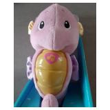 Fisher-Price Musical Baby Toy, Soothe & Glow Seahorse, Plush Sound Machine with Lights & Volume Control for Newborns, Pink