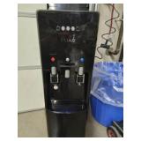 Primo Water Htrio Coffee K-Cup Water Dispenser Bottom Loading Hot/Cold Temperature Black - Retail: $274.99