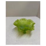 Vintage Westmoreland green satin Ruffled Paneled Grape Pattern Glass Dish