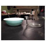 (2) Pyrex bowls.