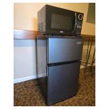 Arctic King Mini Fridge and Microwave Combo