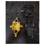 P8300-KS-NA Rite-Temp Valve body rough-in with service stops and universal inlets, project pack - Retail: $84.00