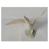 Lladro Goose Taking Flight Figurine