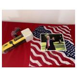 Donald J Trump ï¿½Signedï¿½ Photo USA Flag Bandana