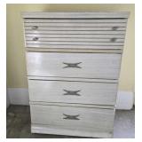 Dresser 28x17.5x40.5