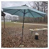 Outdoor table umbrella