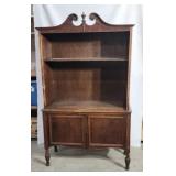 40 x 16 x 67 China Hutch No Key