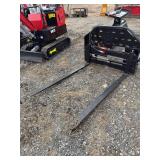 GIYI Skidsteer Hydraulic 5ft Forks - 1.2 Ton Capacity