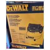 Dewalt 165 PSI 6 Gal. Air Compressor