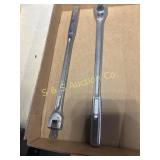 Craftsman !/2" breaker bar & ratchet