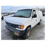 2005 Ford E-Series E-250