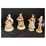 Colonial figurines