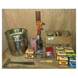 Shotgun reloading equipment