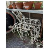 Wire reindeer