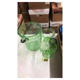 COLLETION OF GREEN DEPRESSION GLASS