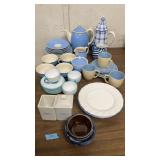 COLLECTION OF BLUE/WHITE TEA SETS