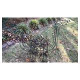 IRON PLANT STAND HOLDER DRAGON 40"