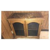 OAK WIRE FRONT DOORS SIDE CABINET