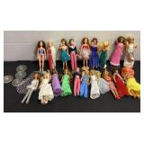 19 Mini Dolls; Barbie & More (some marked CPG)