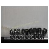 9 Pc. Genius 1/4" drive metric Univ. hand socket