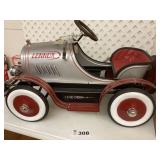 LENNOX KIDS PEDAL CAR