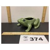 BRUSHED MCCOY FROG PLANTER