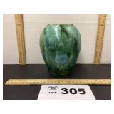 MCCOY POTTERY GREEN ONYX VASE