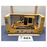 1:16 SCALE BRUDER CAT BULL DOZER