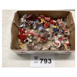 ASSORTMENT OF WOODEN CHRISTMAS ORNAMENTS