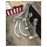 ALUMINUM LADDER JACKS