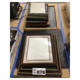 PICTURE FRAMES